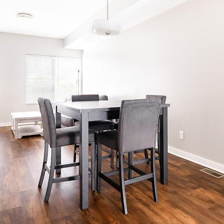 Luxury Downtown Townhome Unit 5 Кливланд Екстериор снимка