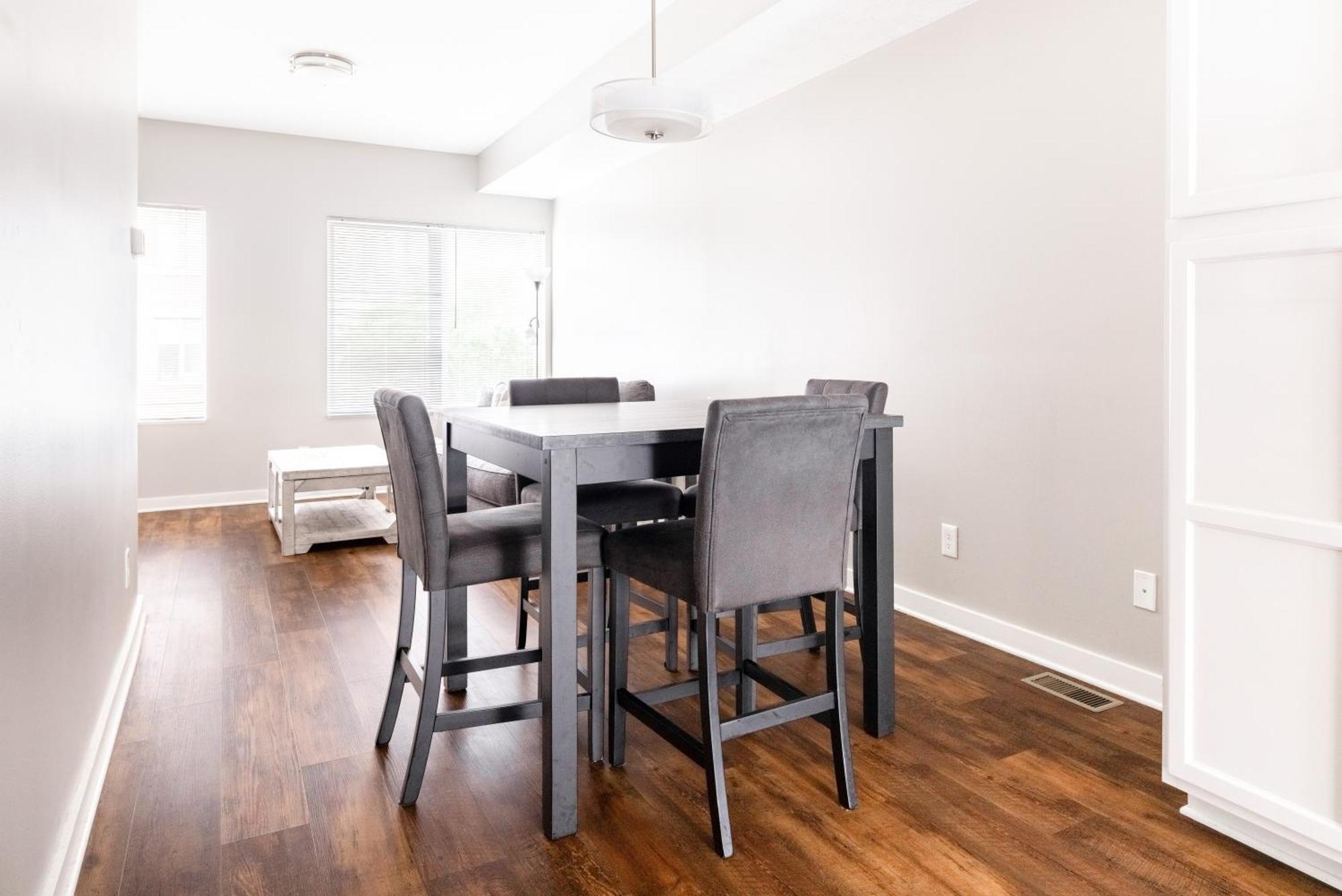 Luxury Downtown Townhome Unit 5 Кливланд Екстериор снимка